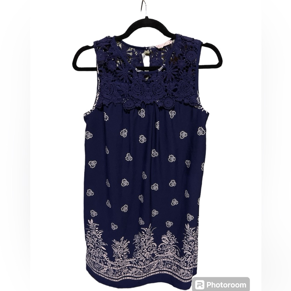 Altar’d State size small sleeveless dress with crochet EUC
